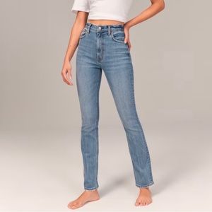 Abercrombie 90’s Slim Straight Ultra High Rise Size 27/4 Short NWT Curve Love